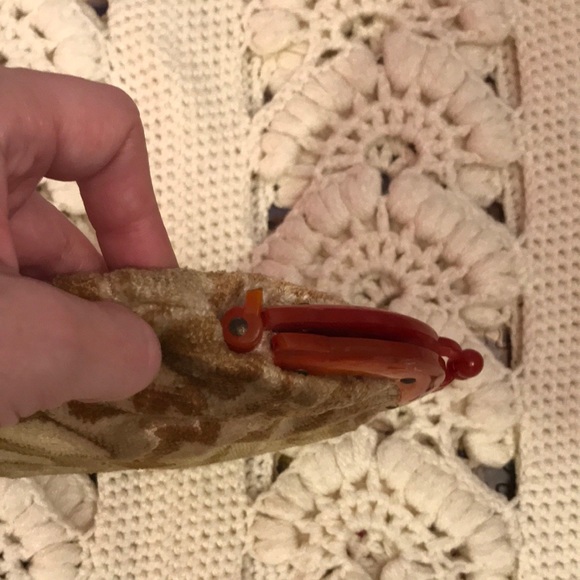 Vintage Couch Clutch - Picture 8 of 9